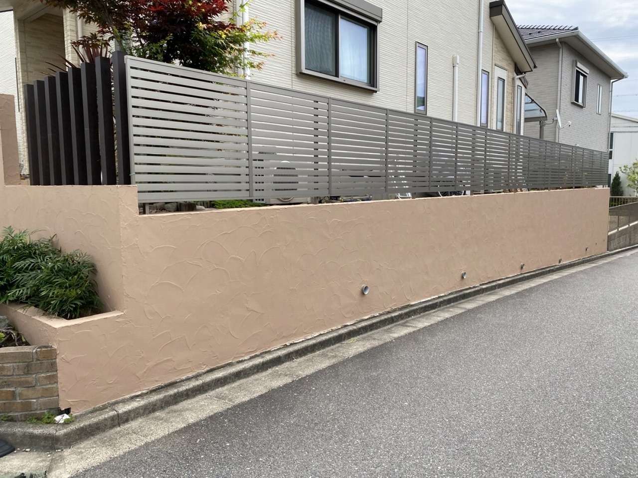 塀の塗装工事